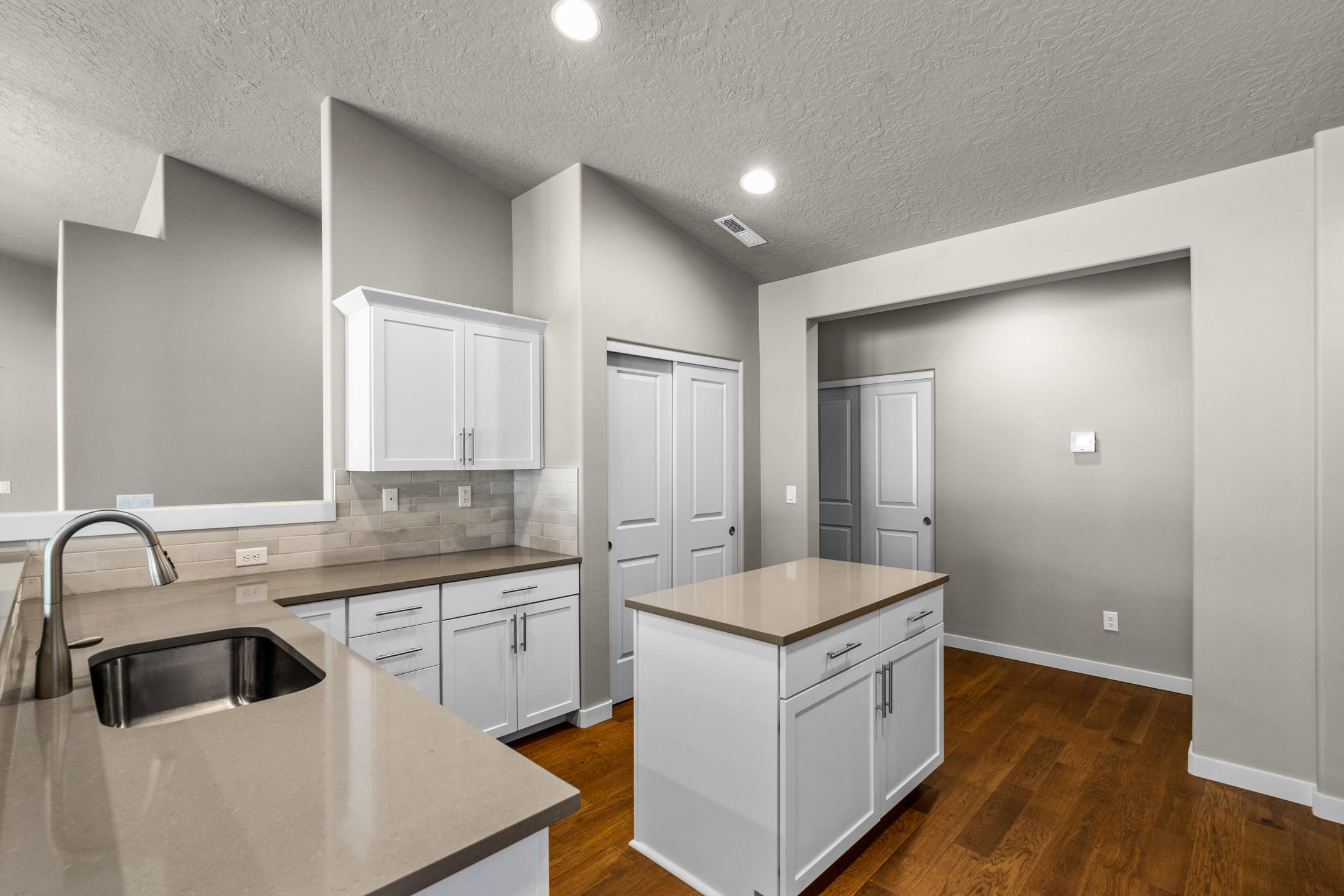 Squaw Creek Canyon - Residential