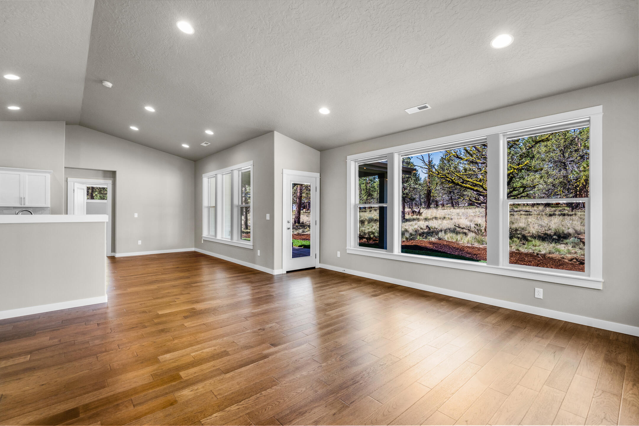 Squaw Creek Canyon - Residential