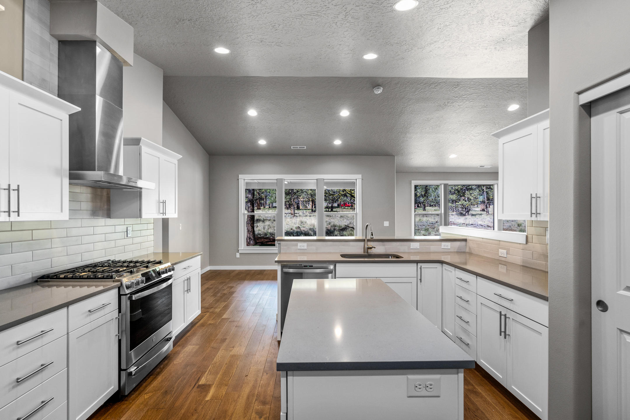 Squaw Creek Canyon - Residential