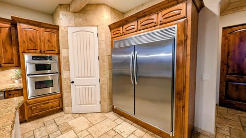 Tiny photo for 850 NE Tokay Heights, Grants Pass, OR 97526 (MLS # 220215770)