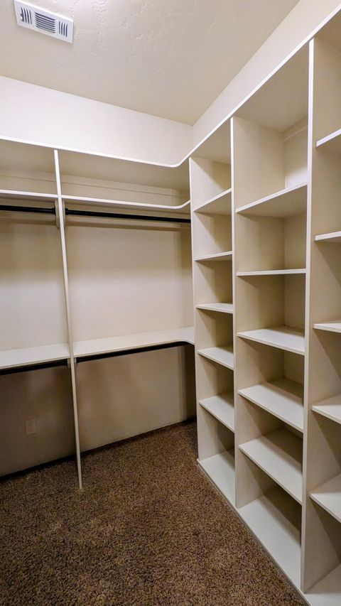 Tiny photo for 850 NE Tokay Heights, Grants Pass, OR 97526 (MLS # 220215770)