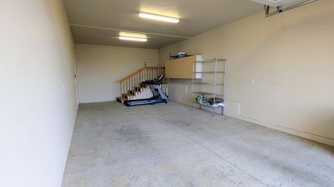 Tiny photo for 850 NE Tokay Heights, Grants Pass, OR 97526 (MLS # 220215770)