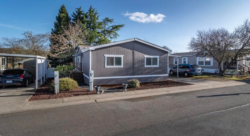 PRICE REDUCTION!! Welcome to the River Place manufactured home park! This beautifully maintained 3-bed, 2-bath manufactured home offers comfort, space, and style. Step inside to a bright and open floorplan featuring generous living areas, perfect for both relaxing and entertaining. The large kitchen boasts ample counter space, gorgeous cabinetry, and a breakfast nook, while the adjoining dining area flows seamlessly into the inviting living room. 

Built in 1998 but looks and feels like brand new! Updates include....freshly painted interior and exterior, newly installed laminate flooring and carpet.  A new heat pump and all new kitchen appliances including refrigerator, microwave, dishwasher, and range. 

This pet friendly, kid approved park has something for everyone. Don't miss this opportunity—schedule your showing today!