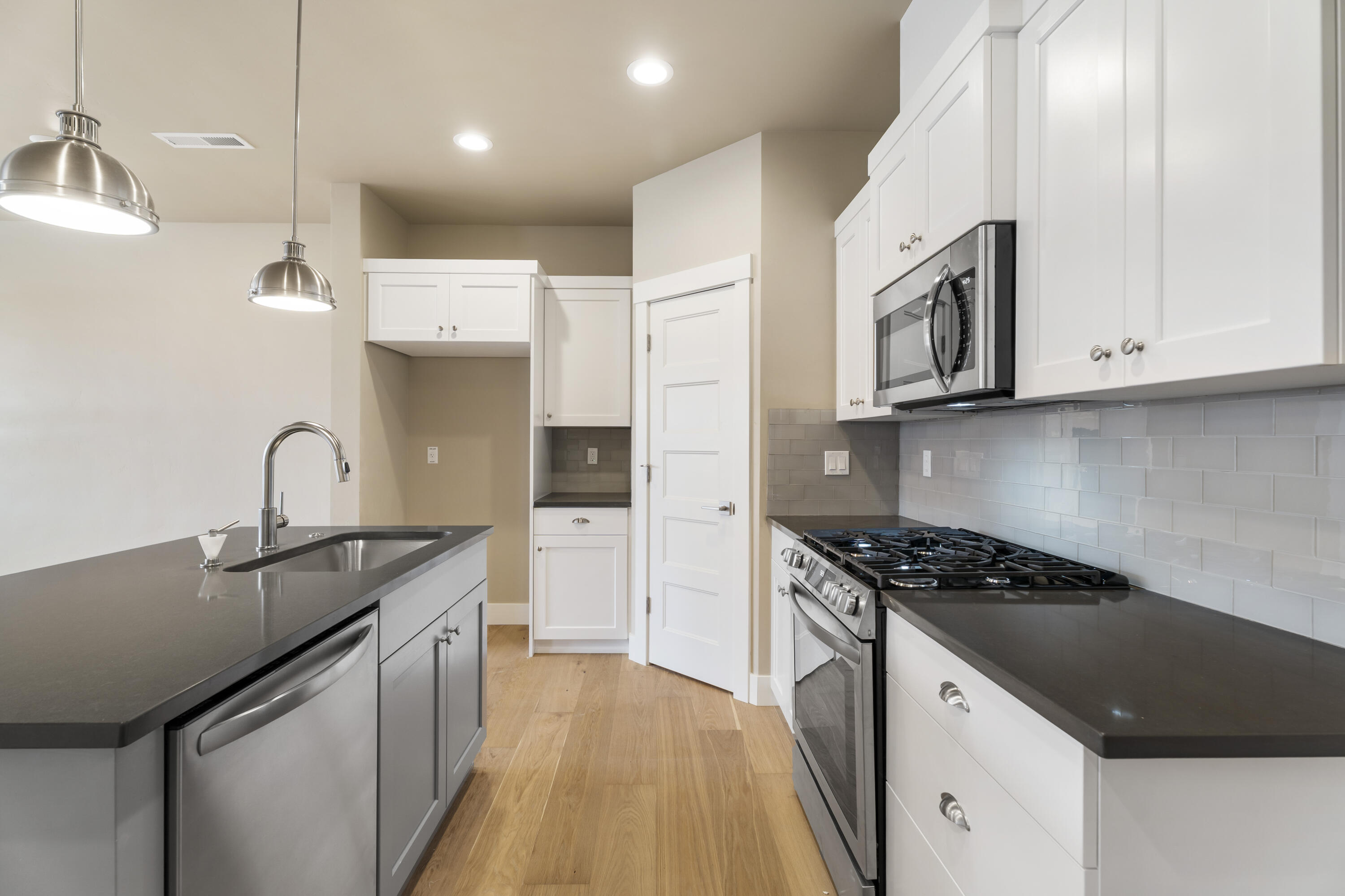 3965 SW Coyote Avenue Lot 155