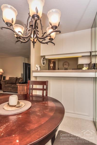 Abbot House Condo - Residential