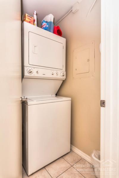 Abbot House Condo - Residential