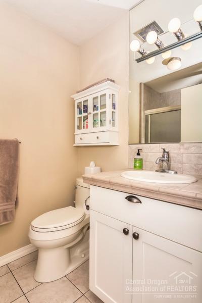 Abbot House Condo - Residential