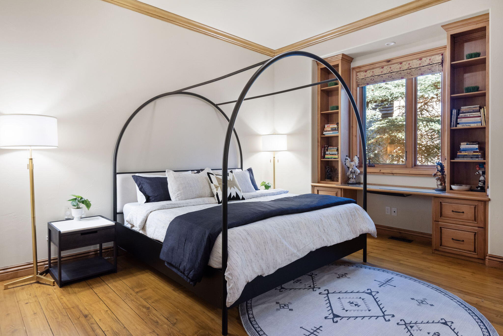 Broken Top - Residential