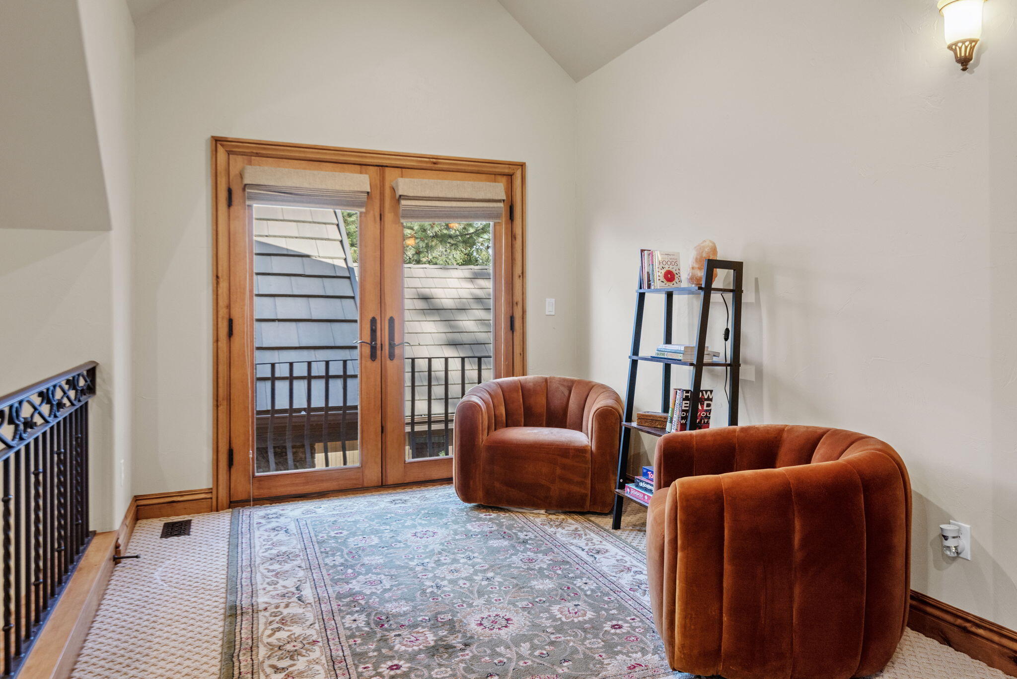 Broken Top - Residential