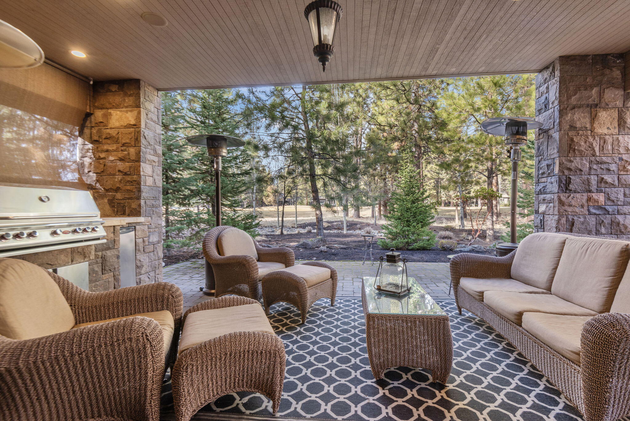 Broken Top - Residential