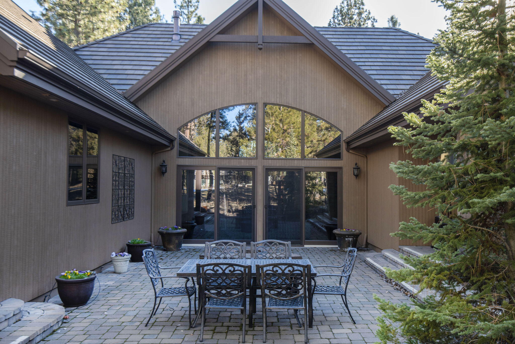 Broken Top - Residential