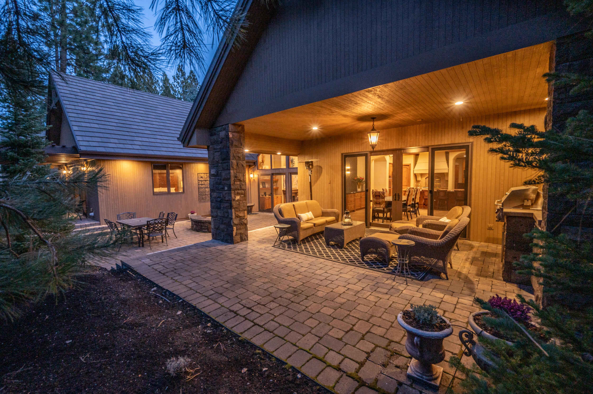 Broken Top - Residential