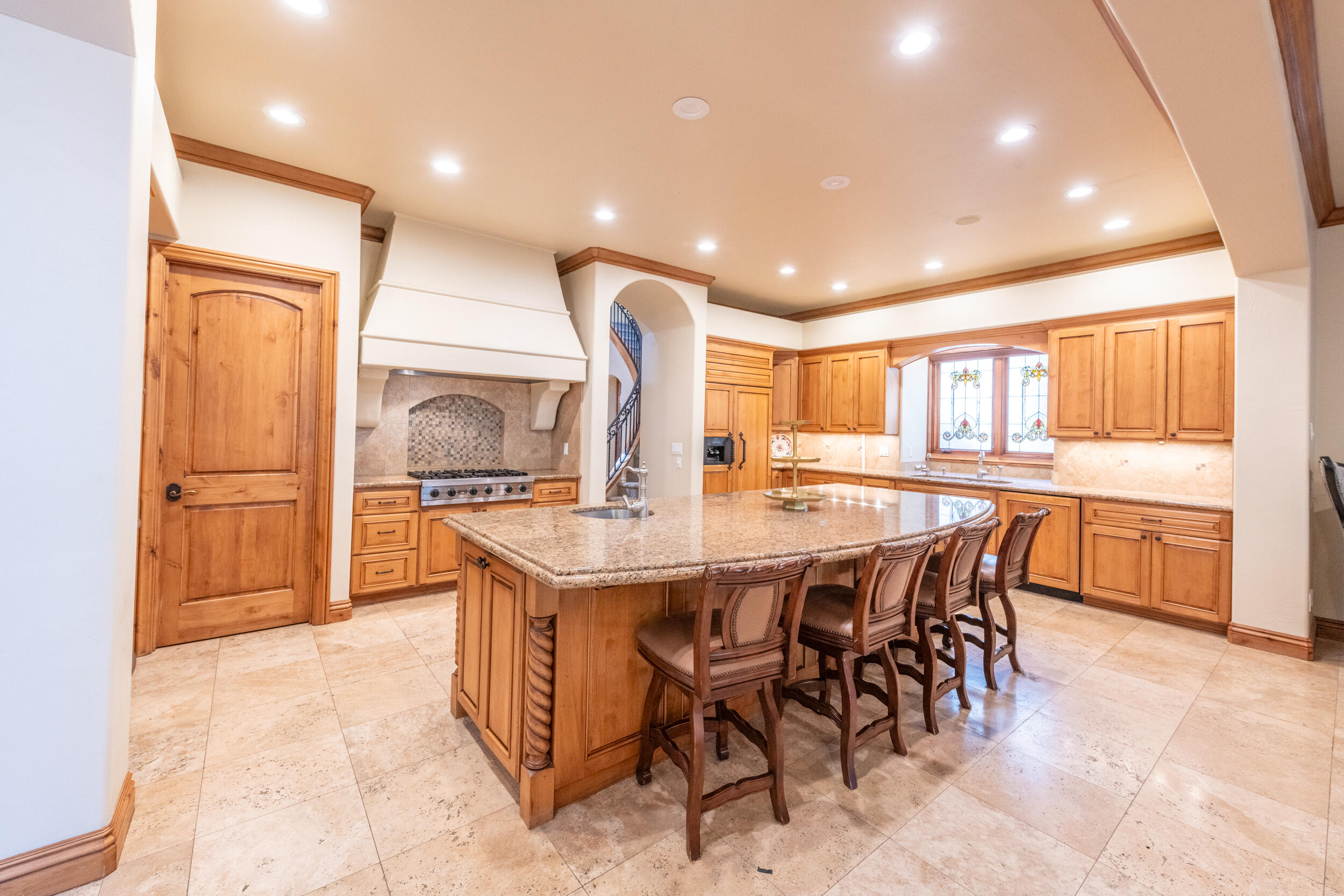 Broken Top - Residential