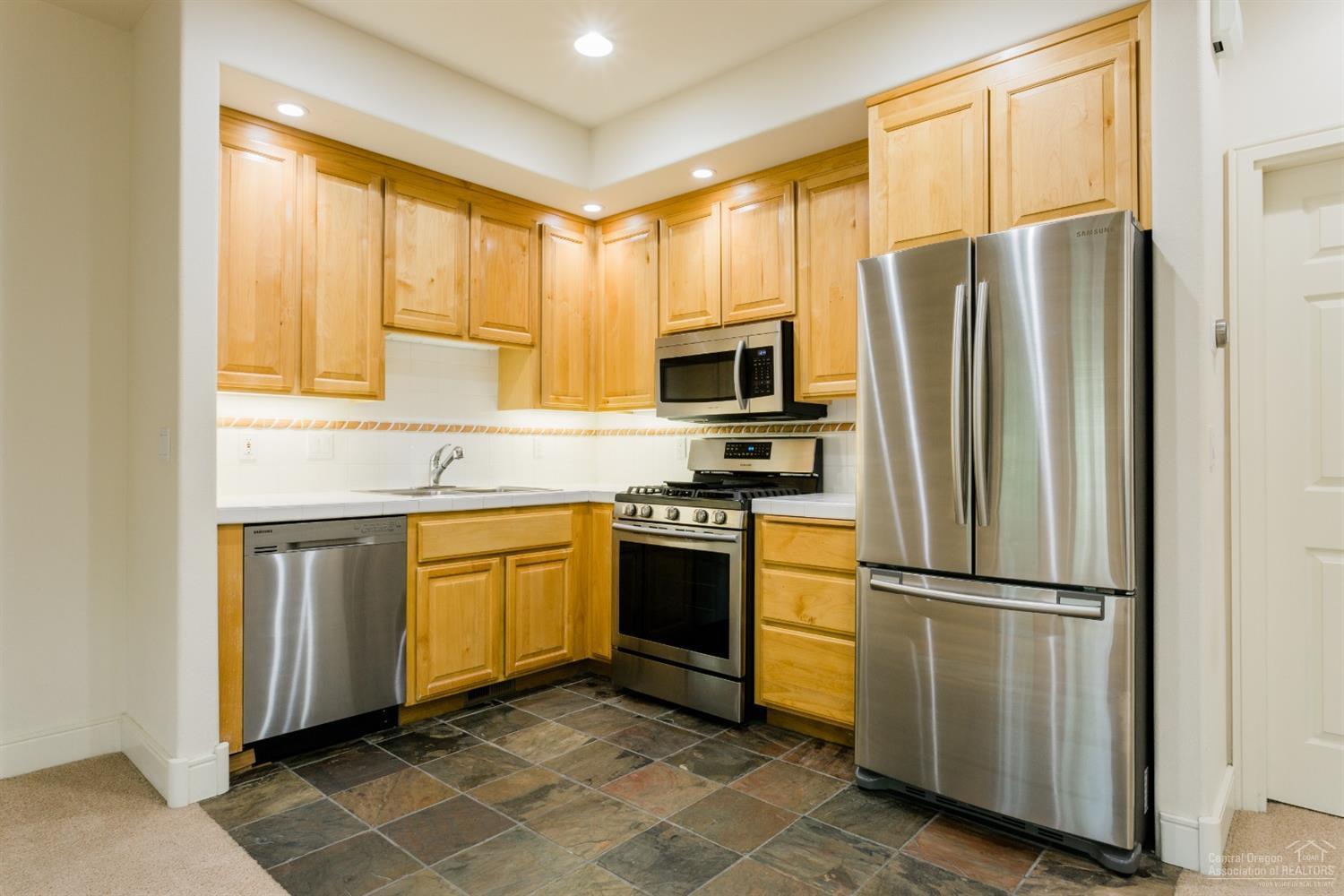 Broken Top - Residential