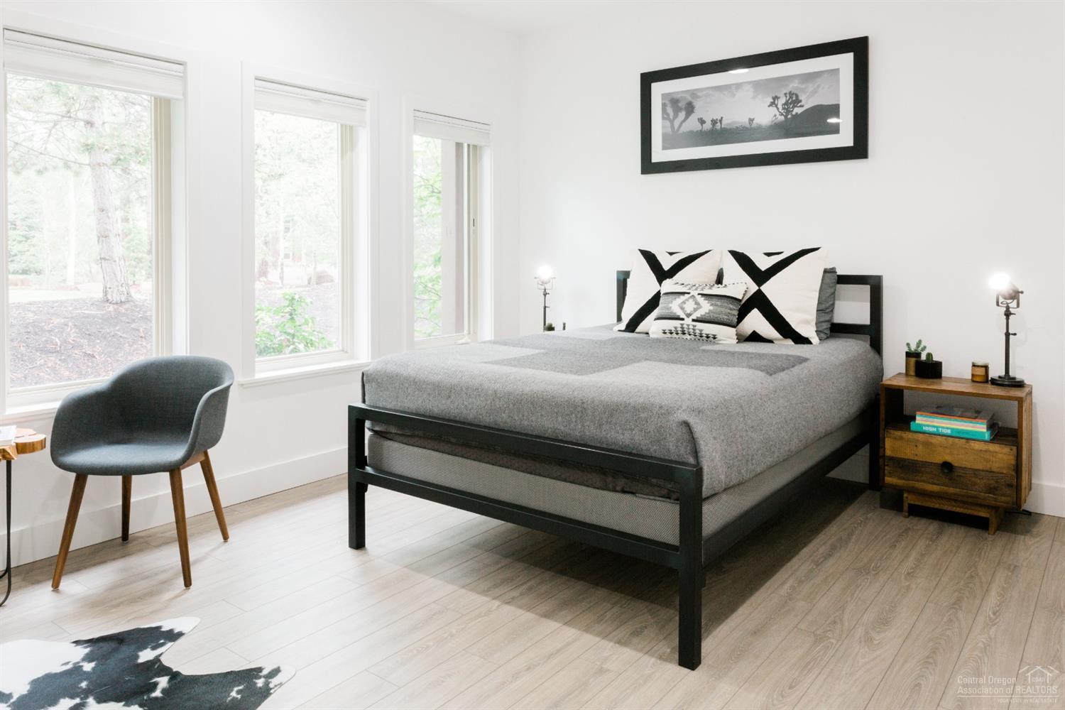 Broken Top - Residential