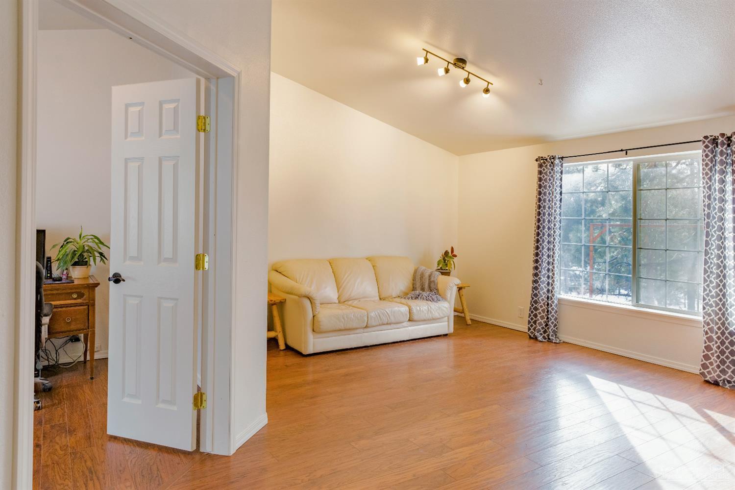 Deschutes RiverWoods - Residential