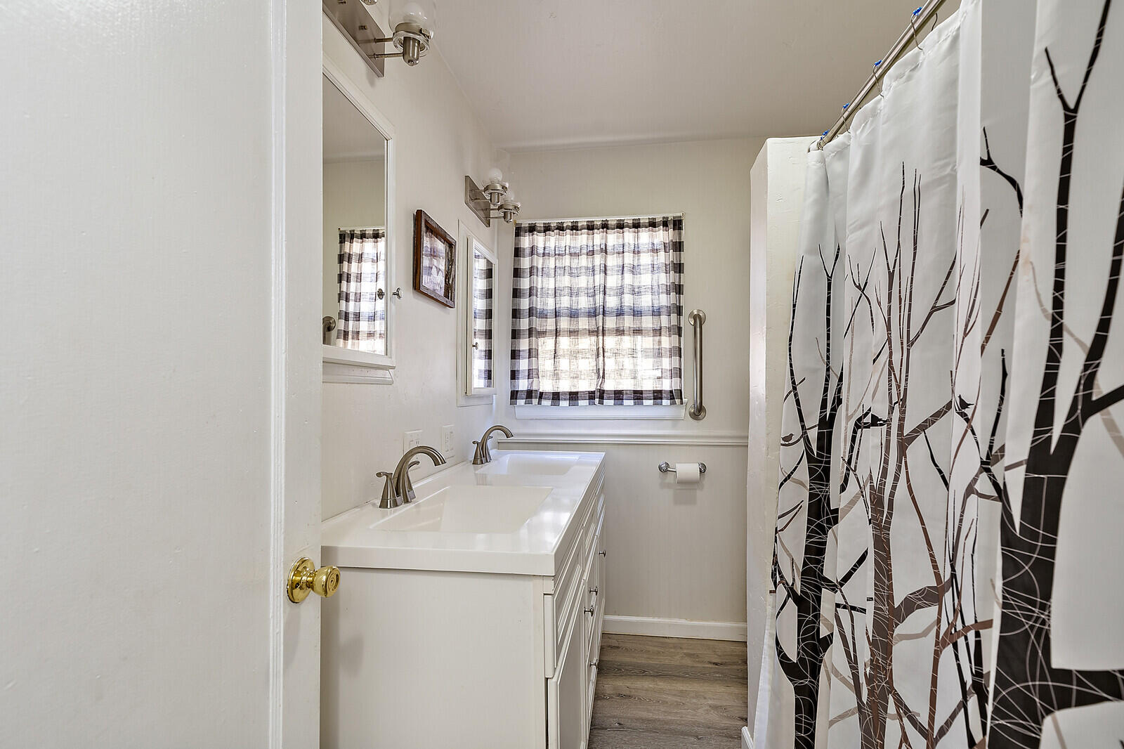 Laurelhurst Addition - Residential