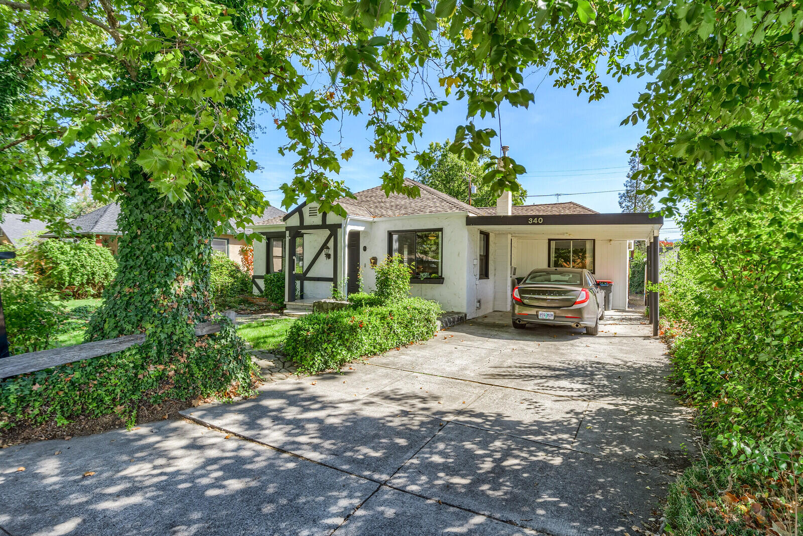 Laurelhurst Addition - Residential