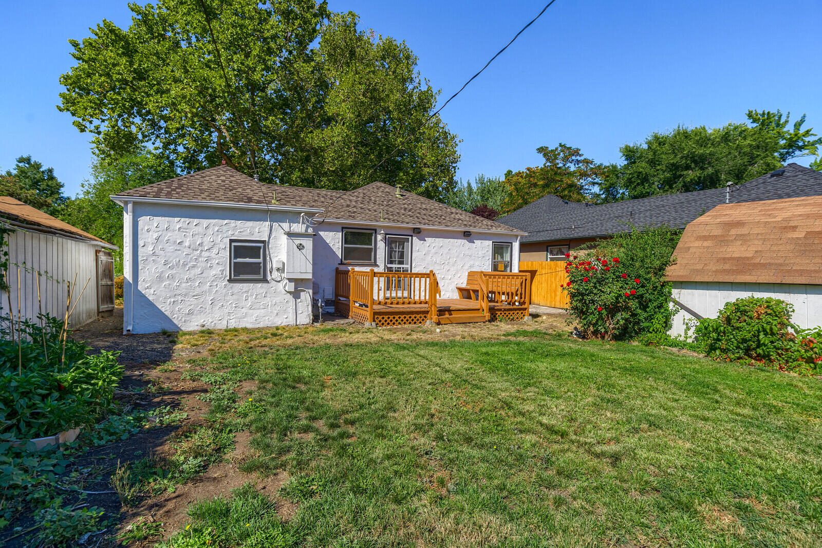 Laurelhurst Addition - Residential