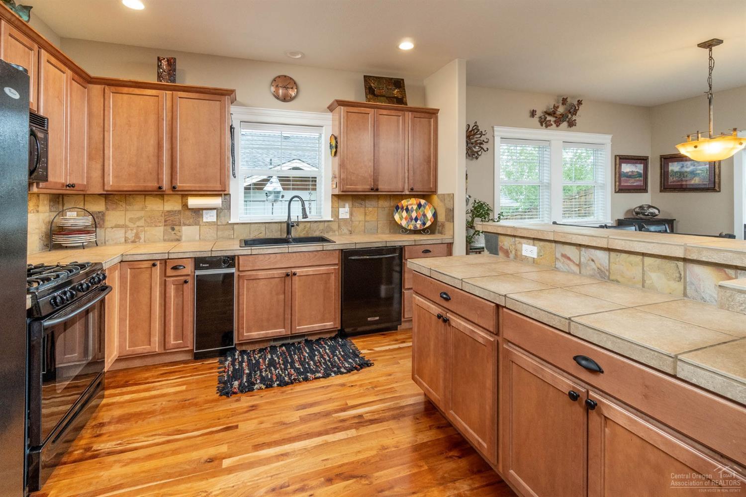 Williamsburg Park - Residential