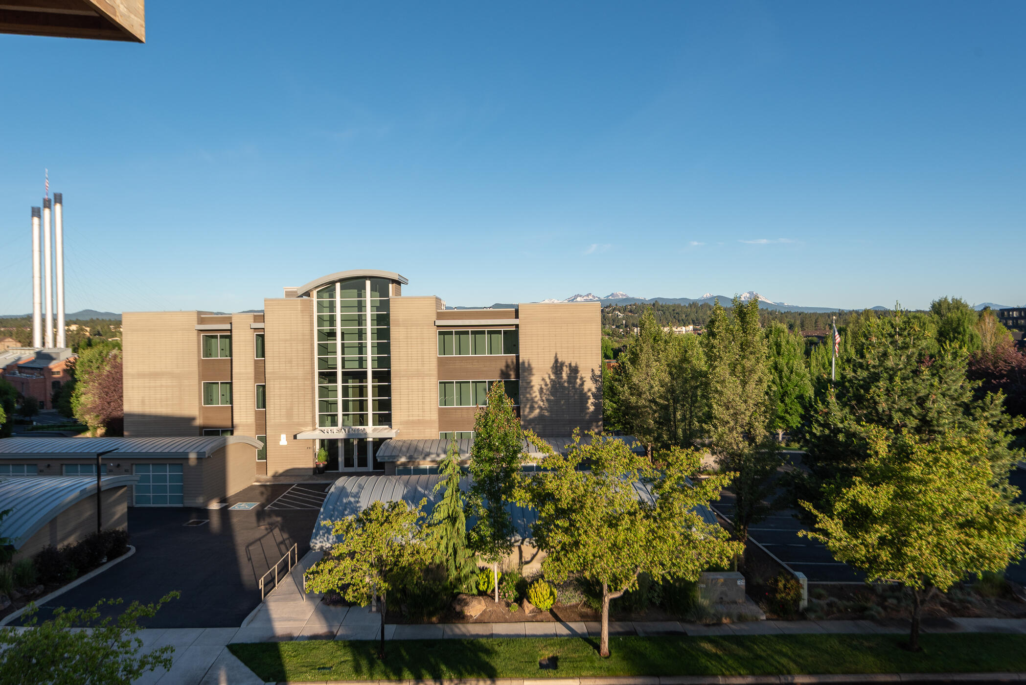 205 SW Log Court