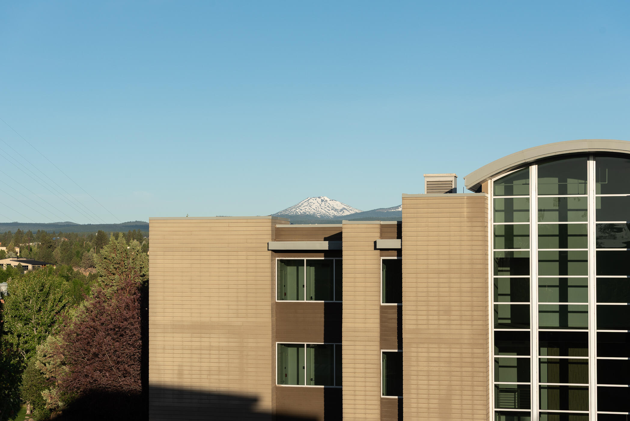 205 SW Log Court