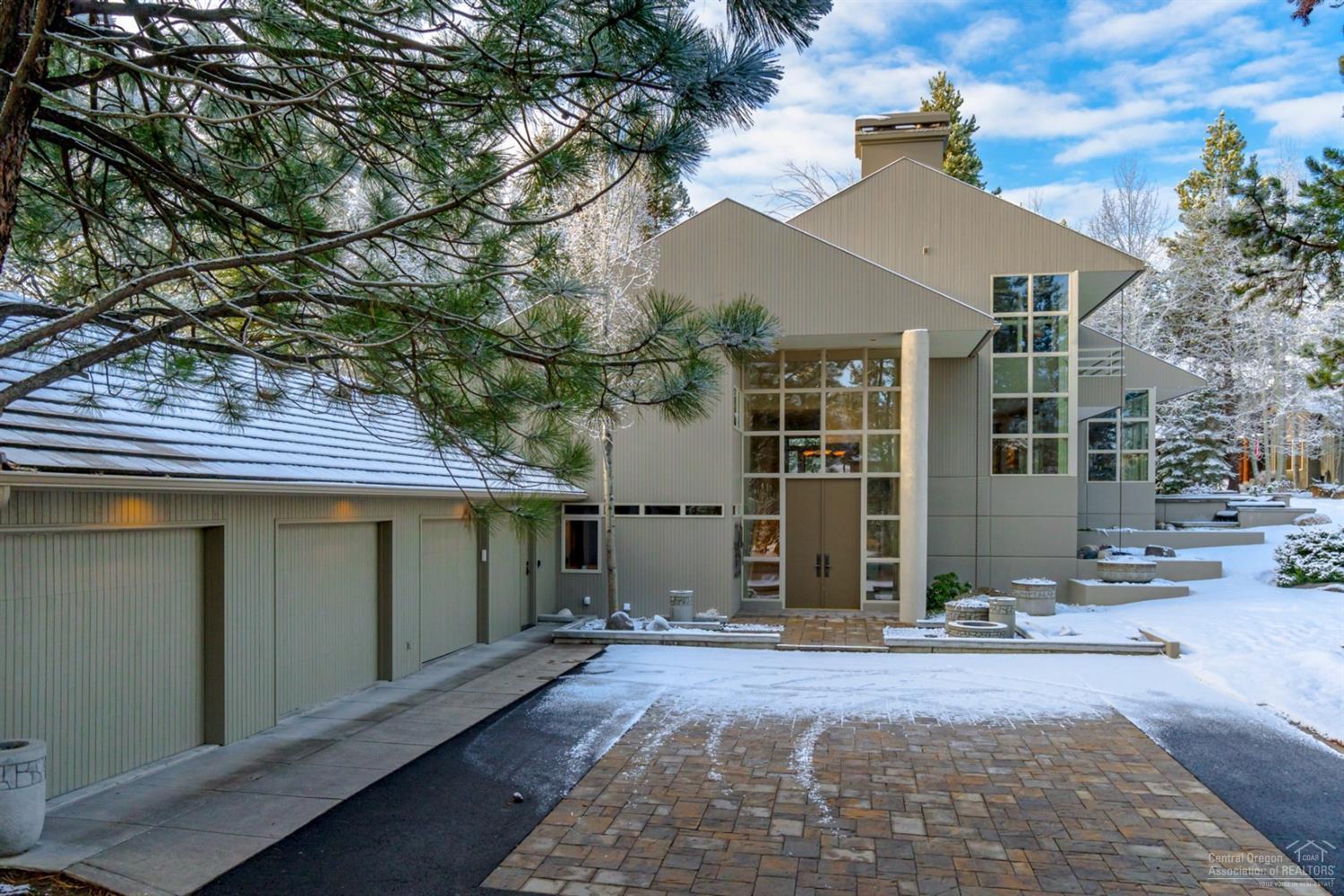 Fairway Crest Village - Residential