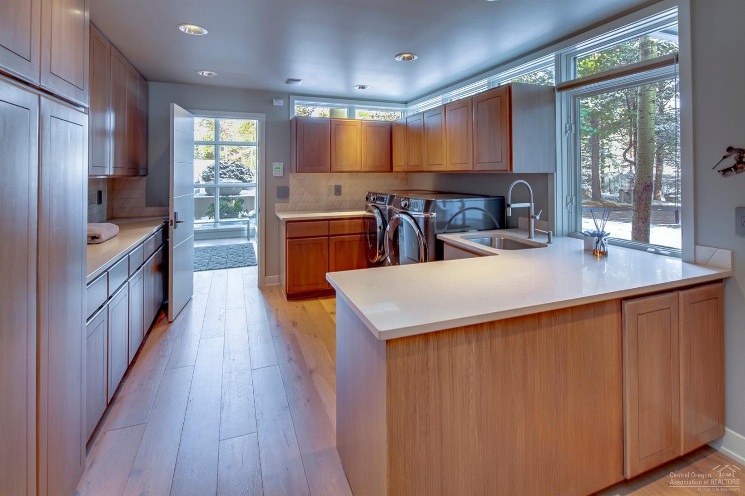 Fairway Crest Village - Residential