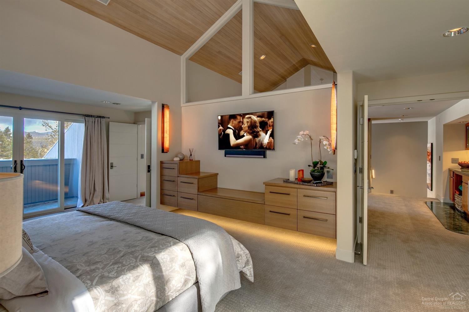 Fairway Crest Village - Residential