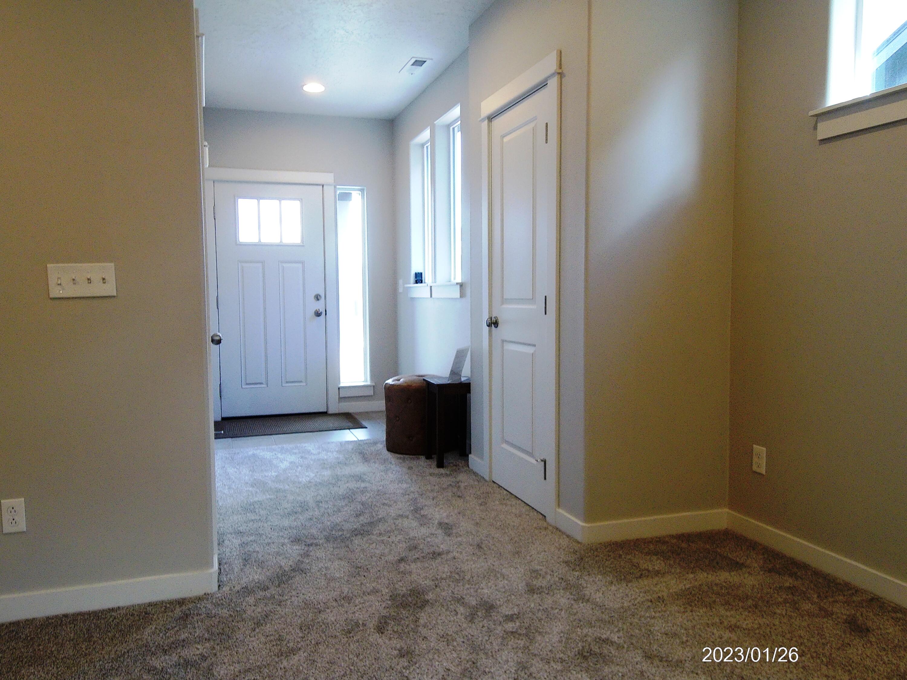 2474 NW Kingwood Avenue