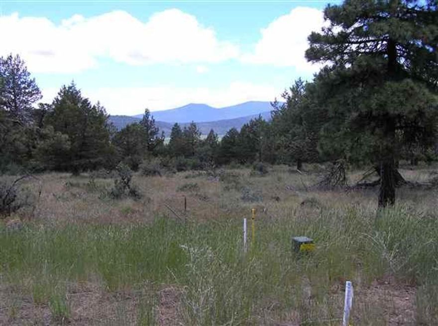View Of Lake, City, Mountains And Ranch Lands From This 1 Acre Lot At Ridgewater, The New Gated Community In Southern Oregon.