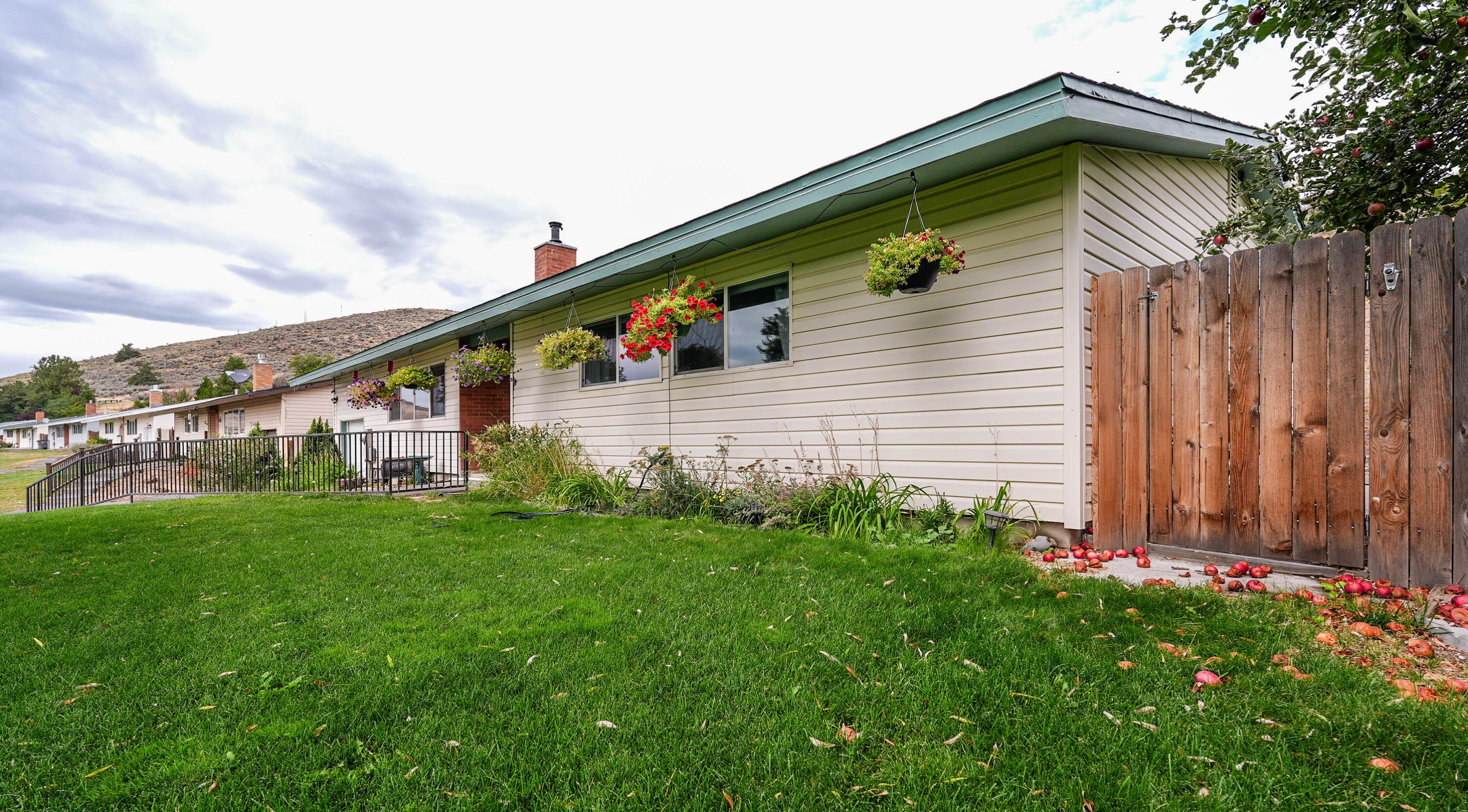 Falcon Heights Condominiums -Stage I - Residential