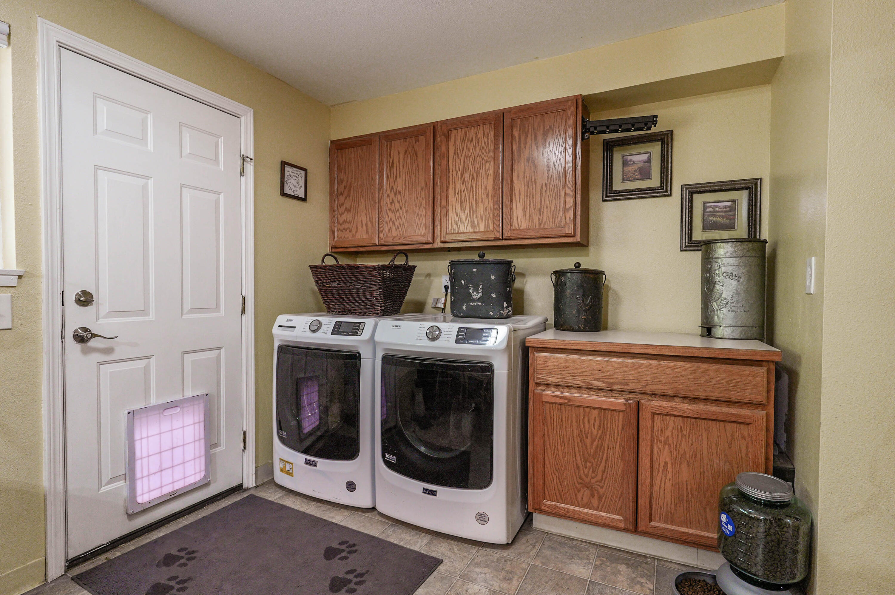 Falcon Heights Condominiums -Stage I - Residential