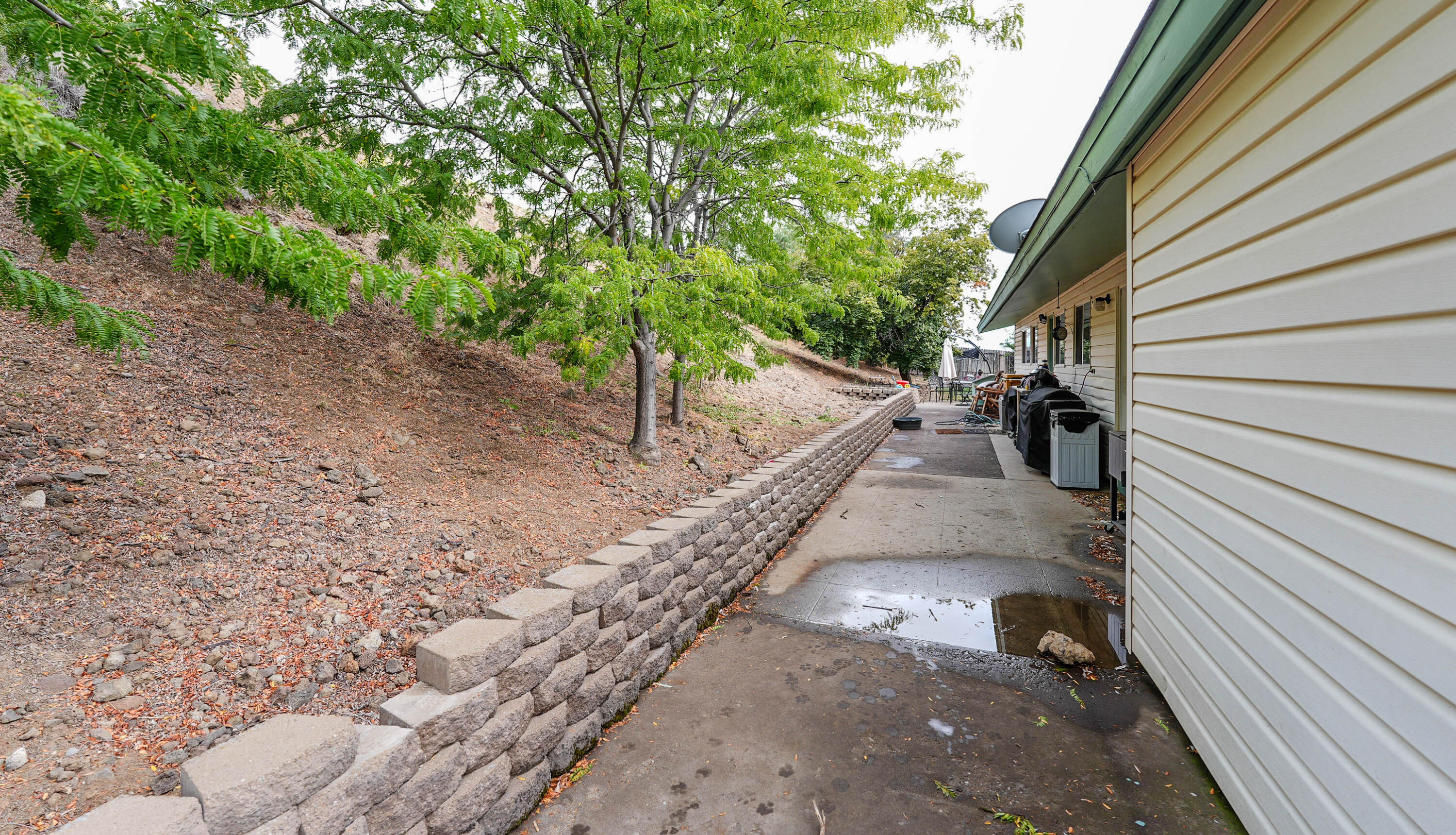 Falcon Heights Condominiums -Stage I - Residential