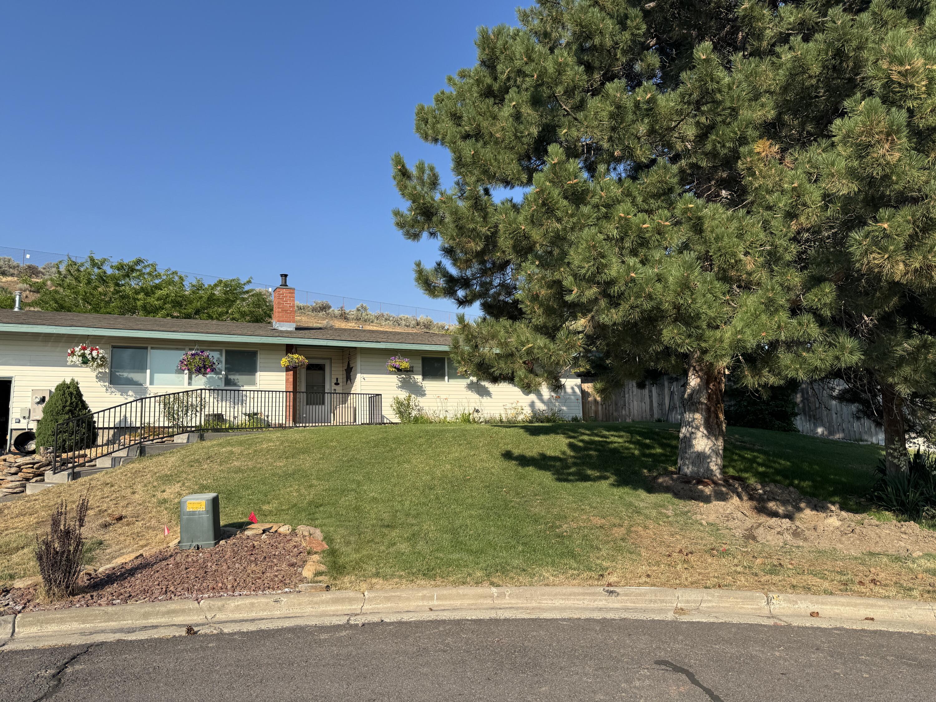 Falcon Heights Condominiums -Stage I - Residential