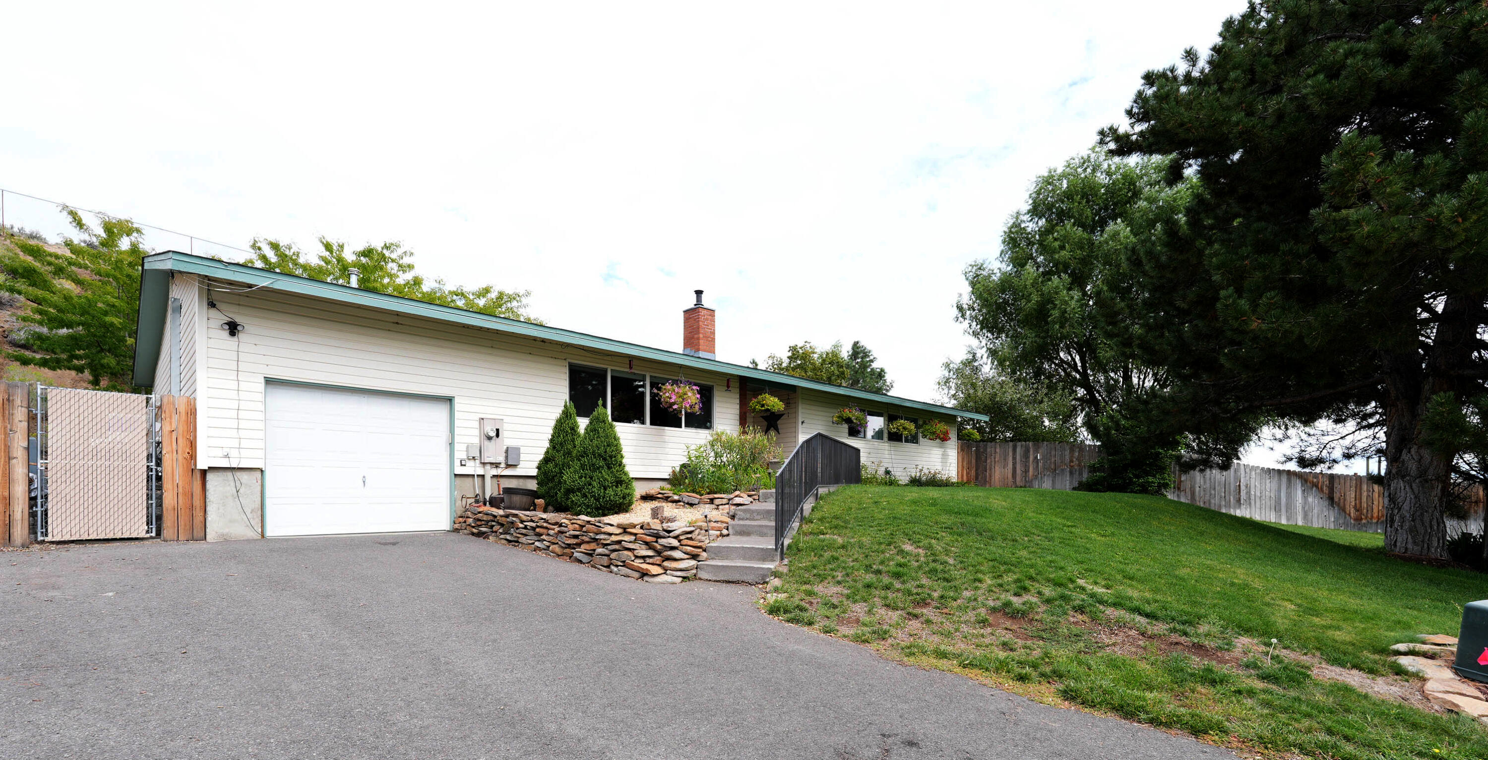 Falcon Heights Condominiums -Stage I - Residential