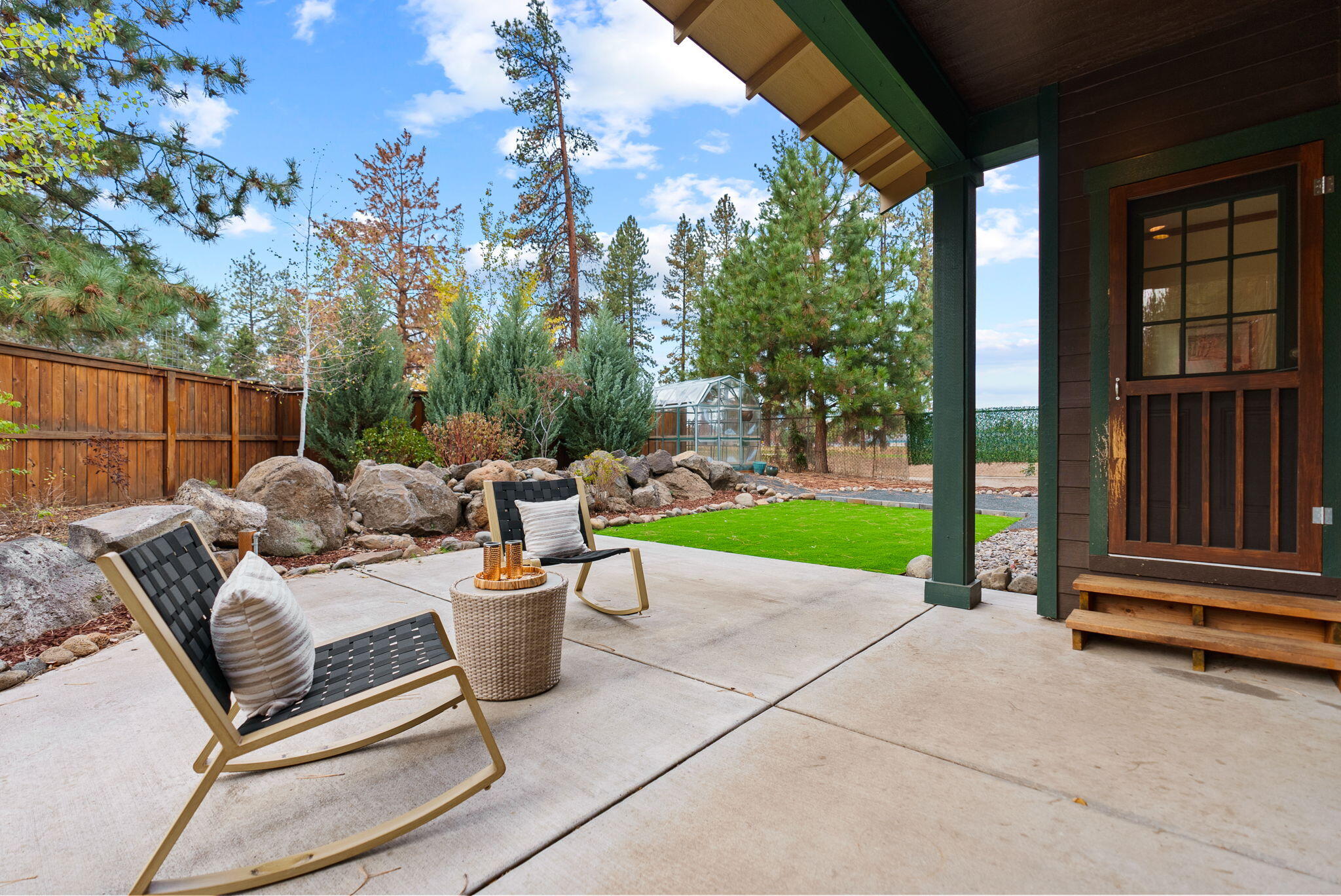 Roaring Springs - Residential