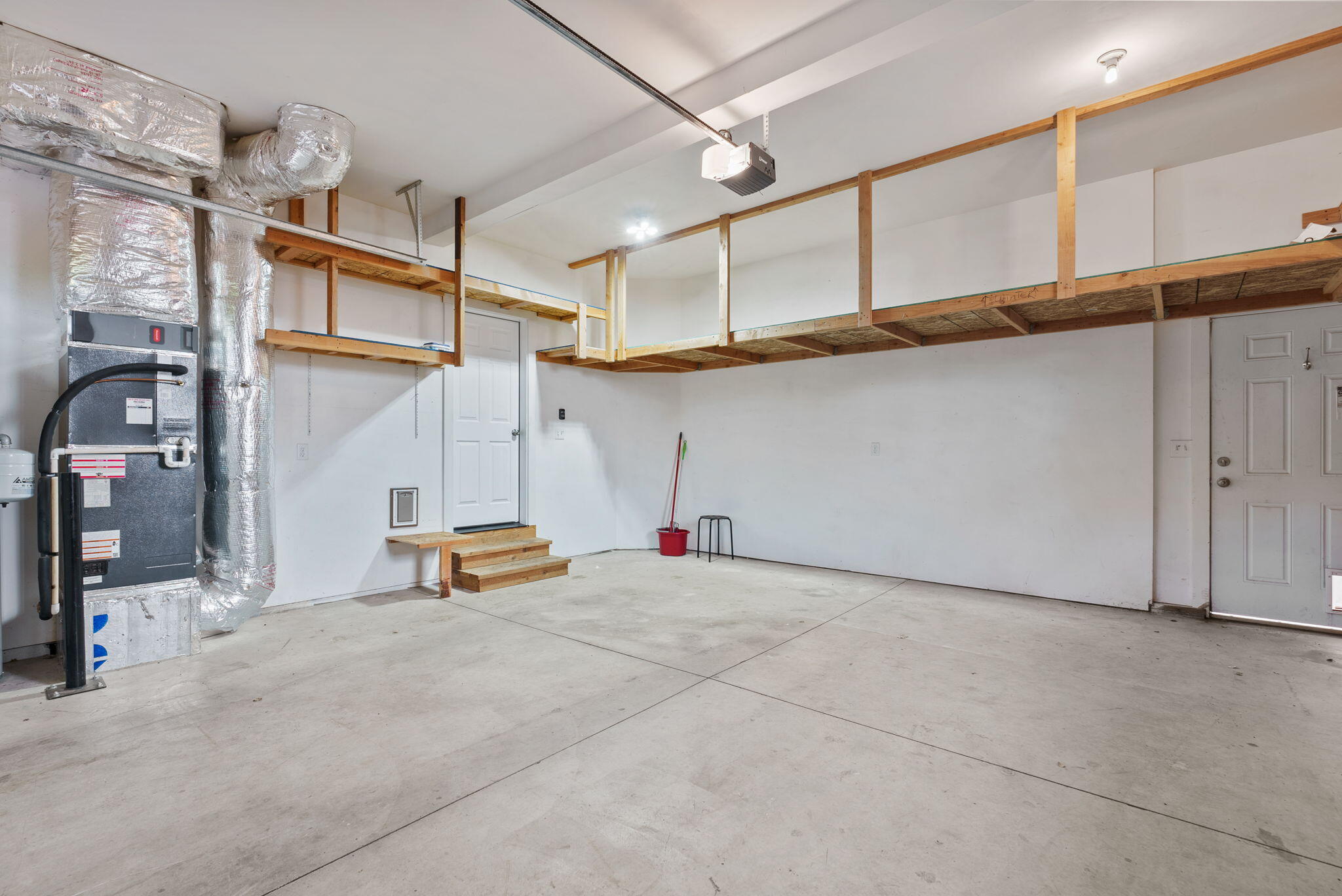 Roaring Springs - Residential