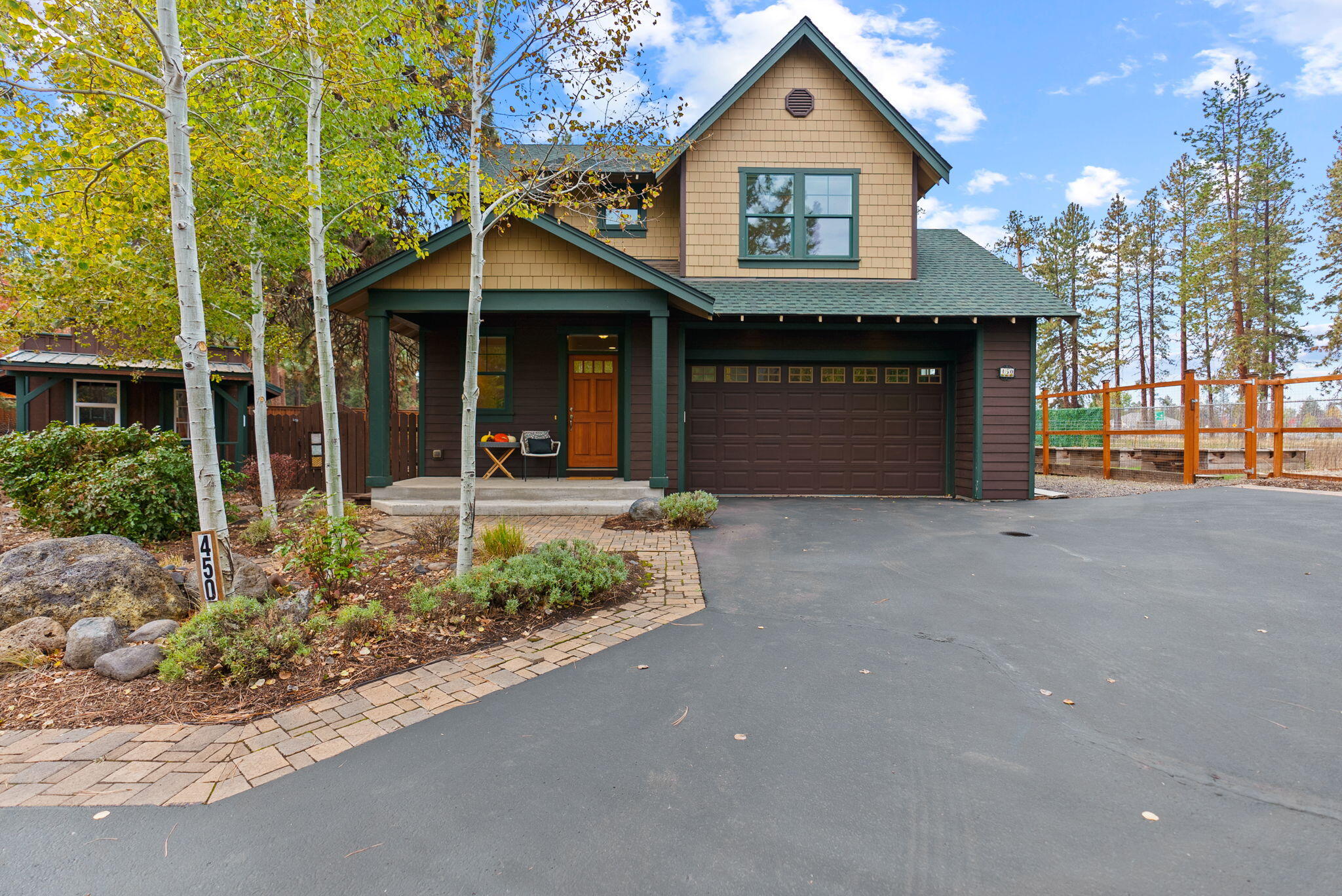 Roaring Springs - Residential