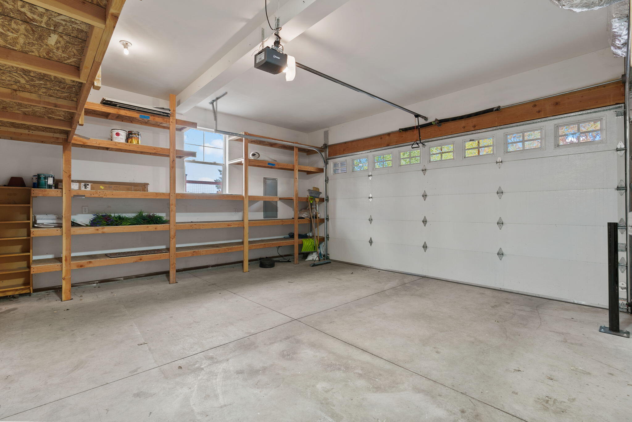 Roaring Springs - Residential