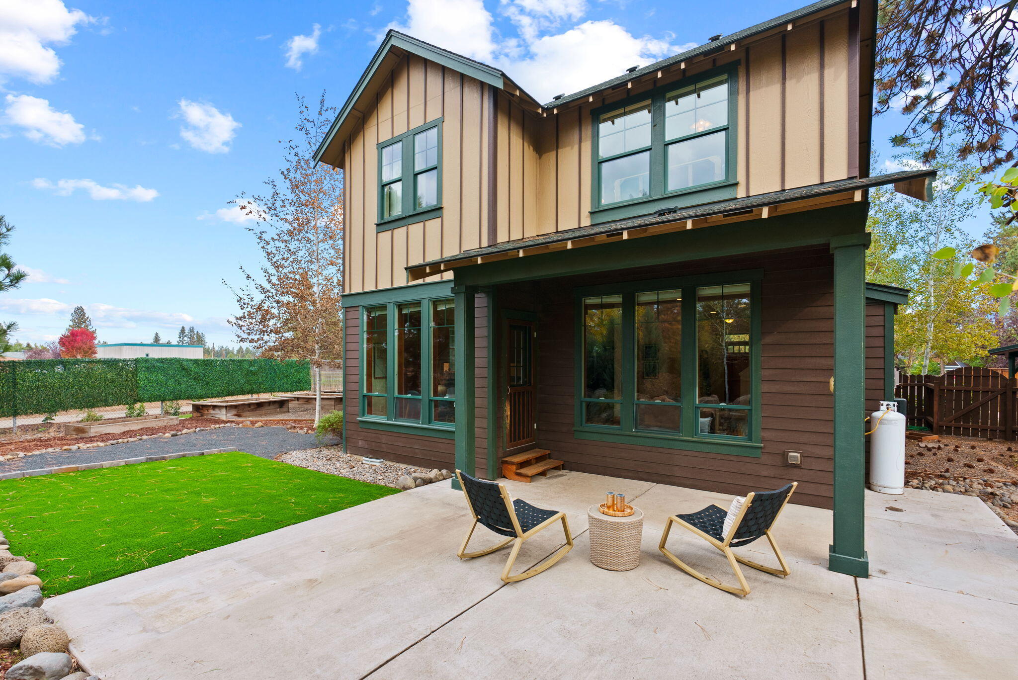 Roaring Springs - Residential