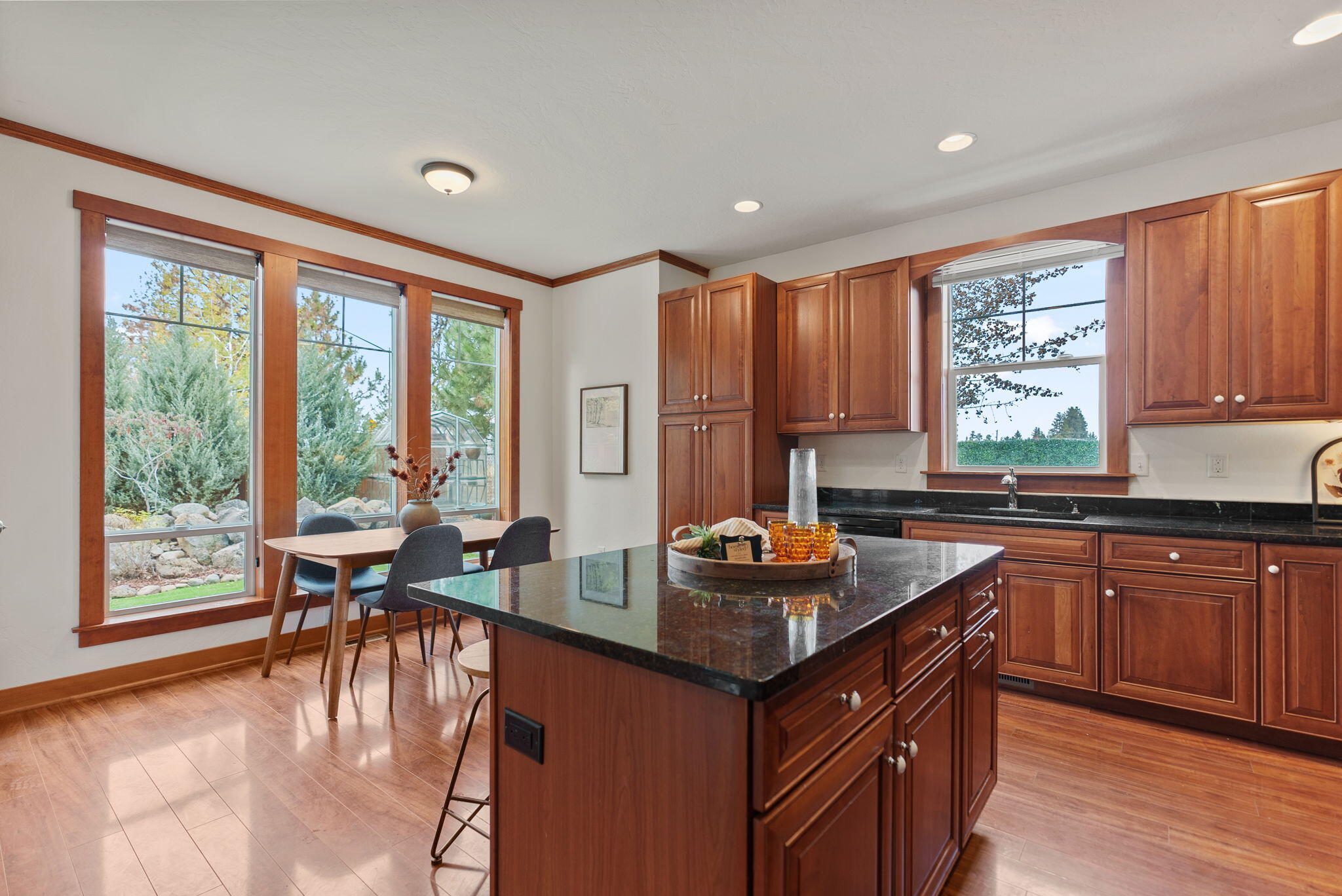 Roaring Springs - Residential