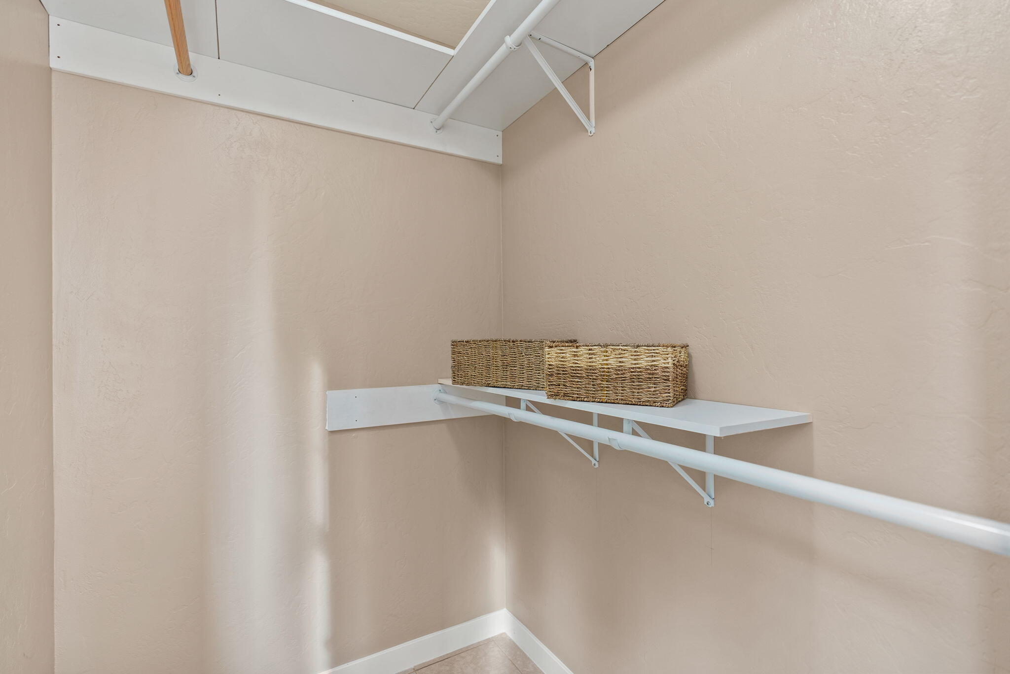 Roaring Springs - Residential