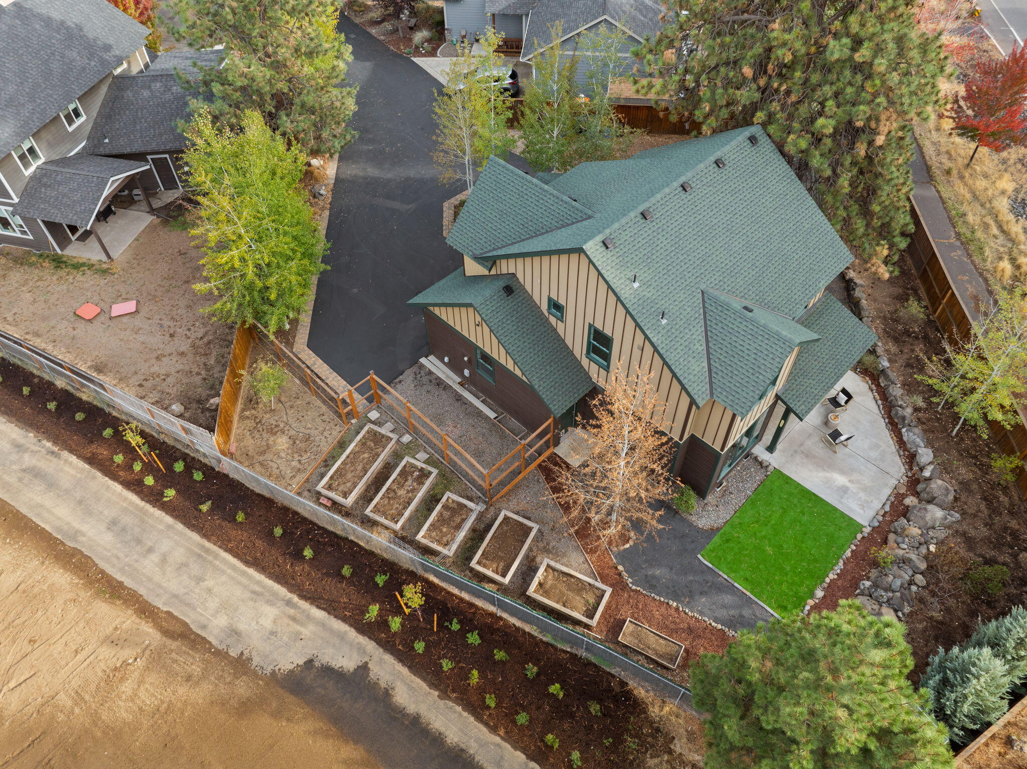 Roaring Springs - Residential