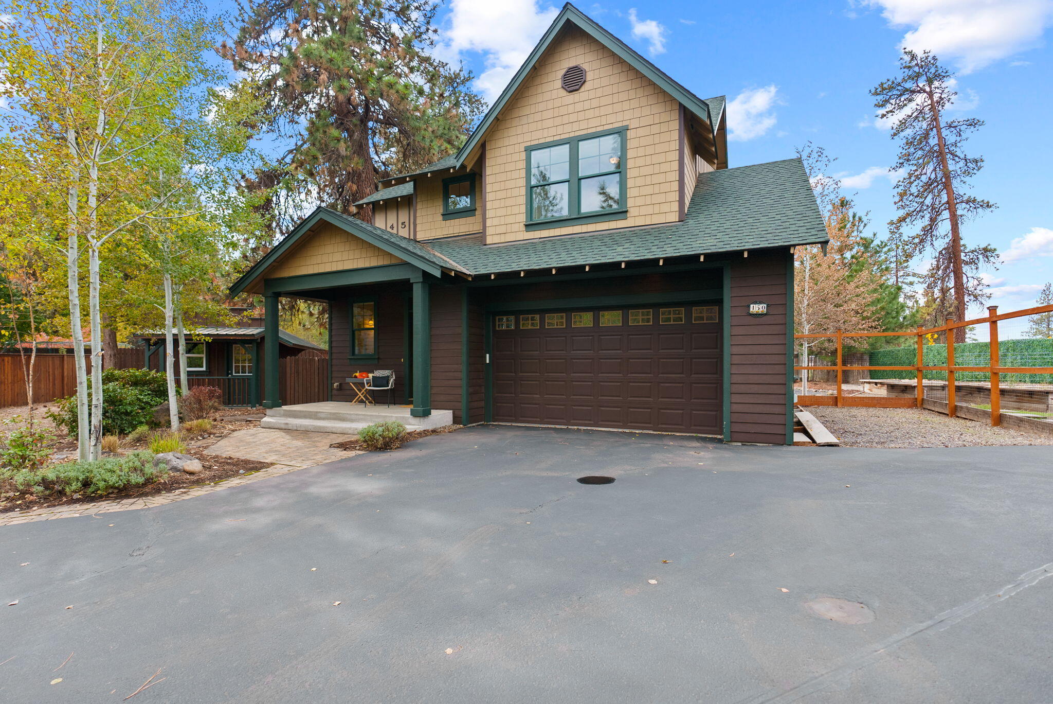 Roaring Springs - Residential