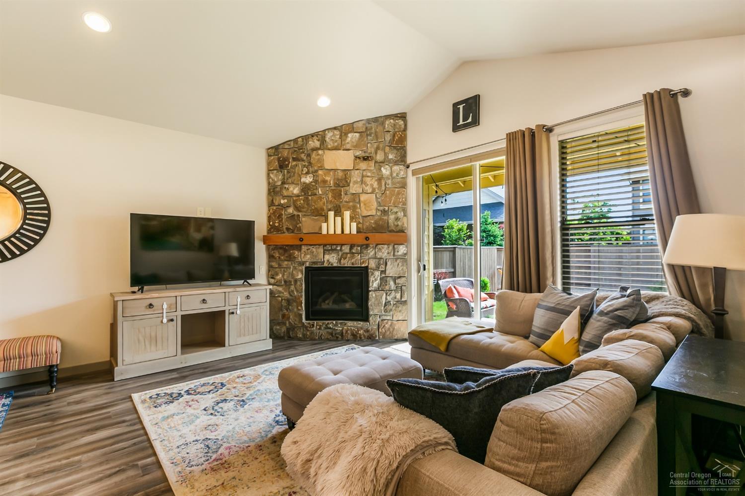 Pettigrew Highlands - Residential