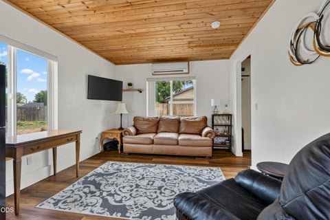 Tiny photo for 2284 NW 13th Street, Redmond, OR 97756 (MLS # 220224235)