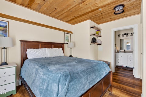Tiny photo for 2284 NW 13th Street, Redmond, OR 97756 (MLS # 220224235)