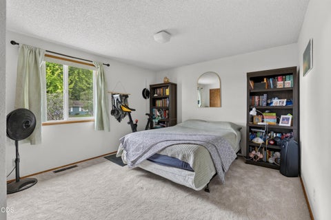 Tiny photo for 2284 NW 13th Street, Redmond, OR 97756 (MLS # 220224235)