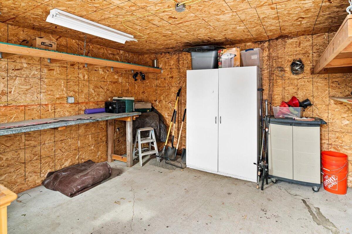 East Rim - Residential